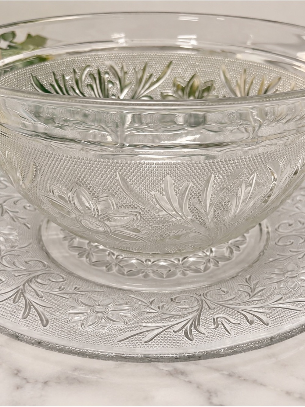 Vintage Pressed Glass Punch Bowl & Underplate Clear Floral Daisy P